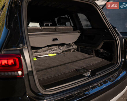 Черный Мерседес GLB-Class, объемом двигателя 1.95 л и пробегом 166 тыс. км за 30000 $, фото 7 на Automoto.ua