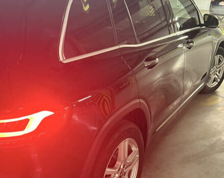 Чорний Мерседес GLB-Class, об'ємом двигуна 1.99 л та пробігом 60 тис. км за 31000 $, фото 8 на Automoto.ua