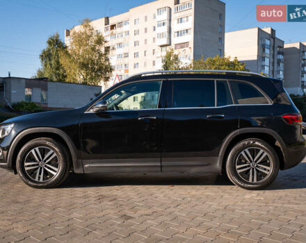 Черный Мерседес GLB-Class, объемом двигателя 1.95 л и пробегом 166 тыс. км за 30000 $, фото 66 на Automoto.ua