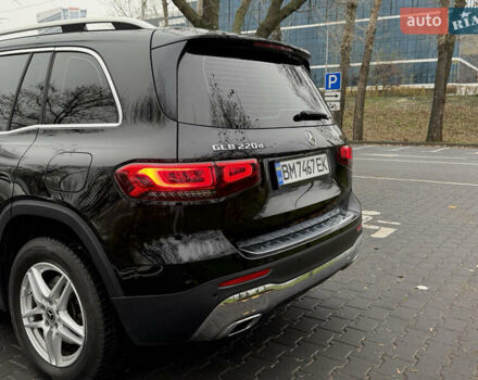 Черный Мерседес GLB-Class, объемом двигателя 1.95 л и пробегом 155 тыс. км за 28900 $, фото 9 на Automoto.ua