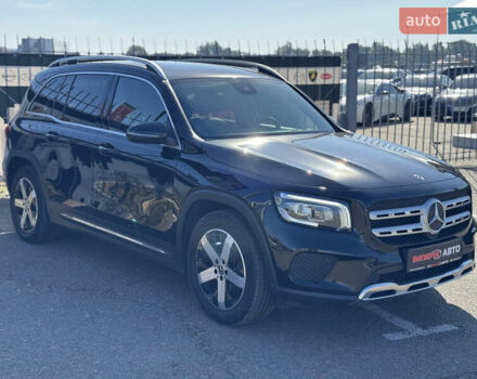 Черный Мерседес GLB-Class, объемом двигателя 2 л и пробегом 160 тыс. км за 33900 $, фото 5 на Automoto.ua