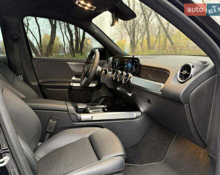 Черный Мерседес GLB-Class, объемом двигателя 1.95 л и пробегом 155 тыс. км за 28900 $, фото 15 на Automoto.ua