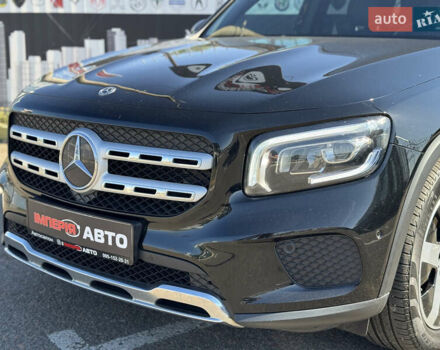 Черный Мерседес GLB-Class, объемом двигателя 2 л и пробегом 160 тыс. км за 33900 $, фото 3 на Automoto.ua