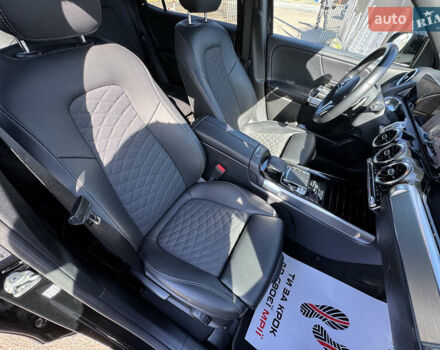 Черный Мерседес GLB-Class, объемом двигателя 2 л и пробегом 160 тыс. км за 33900 $, фото 21 на Automoto.ua