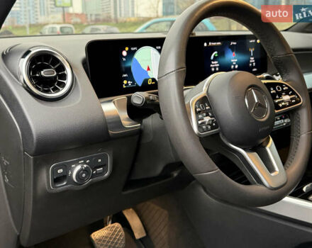 Черный Мерседес GLB-Class, объемом двигателя 1.95 л и пробегом 155 тыс. км за 28900 $, фото 18 на Automoto.ua