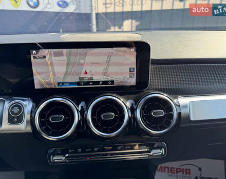 Черный Мерседес GLB-Class, объемом двигателя 2 л и пробегом 160 тыс. км за 33900 $, фото 15 на Automoto.ua