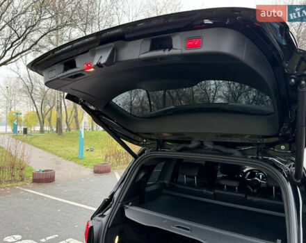 Черный Мерседес GLB-Class, объемом двигателя 1.95 л и пробегом 155 тыс. км за 28900 $, фото 7 на Automoto.ua