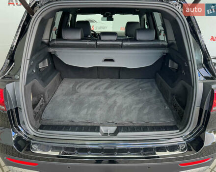 Черный Мерседес GLB-Class, объемом двигателя 1.95 л и пробегом 182 тыс. км за 32950 $, фото 4 на Automoto.ua