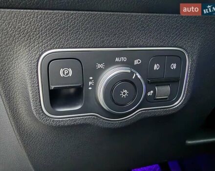 Чорний Мерседес GLB-Class, об'ємом двигуна 1.99 л та пробігом 36 тис. км за 39000 $, фото 25 на Automoto.ua