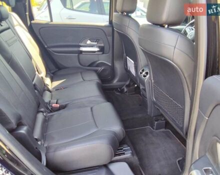 Черный Мерседес GLB-Class, объемом двигателя 1.99 л и пробегом 95 тыс. км за 29500 $, фото 13 на Automoto.ua