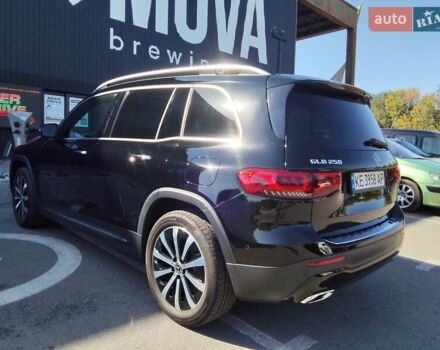 Черный Мерседес GLB-Class, объемом двигателя 1.99 л и пробегом 95 тыс. км за 29500 $, фото 5 на Automoto.ua