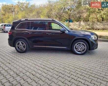 Чорний Мерседес GLB-Class, об'ємом двигуна 1.95 л та пробігом 71 тис. км за 36990 $, фото 25 на Automoto.ua