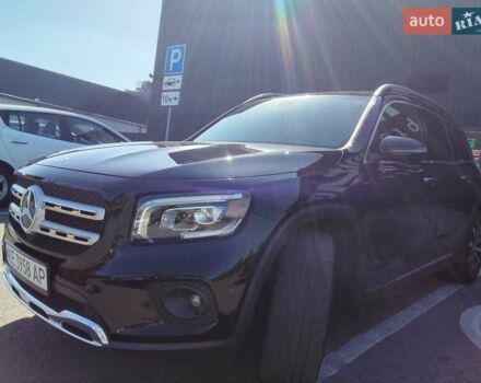 Черный Мерседес GLB-Class, объемом двигателя 1.99 л и пробегом 95 тыс. км за 29500 $, фото 3 на Automoto.ua
