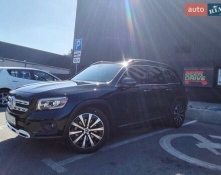 Черный Мерседес GLB-Class, объемом двигателя 1.99 л и пробегом 95 тыс. км за 29500 $, фото 9 на Automoto.ua