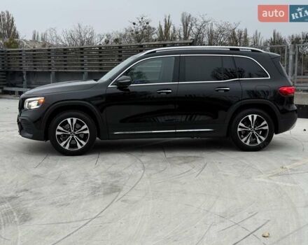 Чорний Мерседес GLB-Class, об'ємом двигуна 1.99 л та пробігом 36 тис. км за 39000 $, фото 4 на Automoto.ua