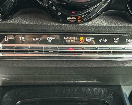 Черный Мерседес GLB-Class, объемом двигателя 1.95 л и пробегом 182 тыс. км за 32950 $, фото 20 на Automoto.ua