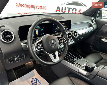 Черный Мерседес GLB-Class, объемом двигателя 1.95 л и пробегом 182 тыс. км за 32950 $, фото 6 на Automoto.ua