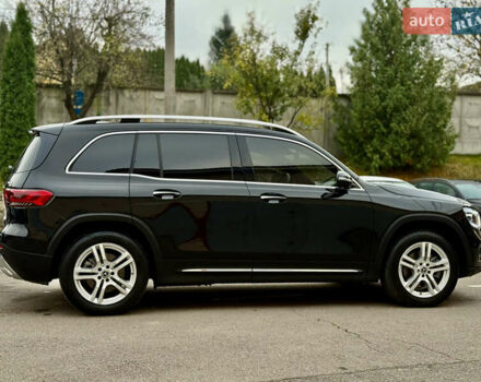 Мерседес GLB-Class 2021 в Ровно на Automoto.ua Черный Мерседес GLB-Class, объемом двигателя 2 л и пробегом 39 тыс. км за 30000 $, фото 4 на Automoto.ua