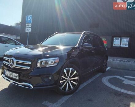 Черный Мерседес GLB-Class, объемом двигателя 1.99 л и пробегом 95 тыс. км за 29500 $, фото 2 на Automoto.ua