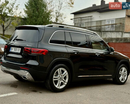 Мерседес GLB-Class 2021 в Ровно на Automoto.ua Черный Мерседес GLB-Class, объемом двигателя 2 л и пробегом 39 тыс. км за 30000 $, фото 5 на Automoto.ua
