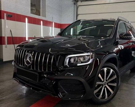 Чорний Мерседес GLB-Class, об'ємом двигуна 1.99 л та пробігом 65 тис. км за 33000 $, фото 2 на Automoto.ua