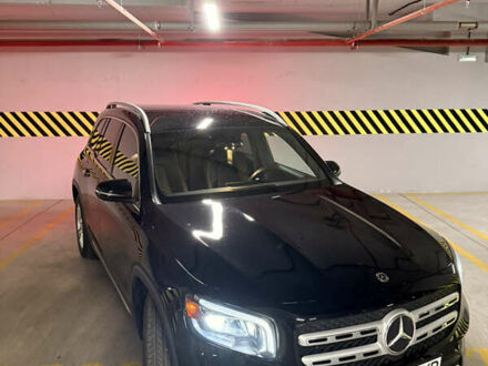 Чорний Мерседес GLB-Class, об'ємом двигуна 1.99 л та пробігом 60 тис. км за 31000 $, фото 1 на Automoto.ua
