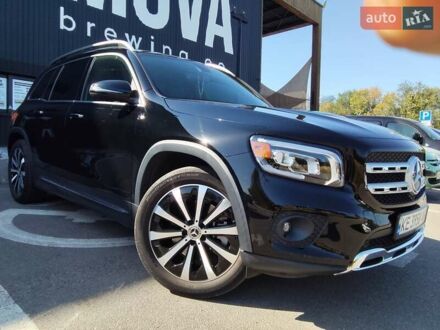 Черный Мерседес GLB-Class, объемом двигателя 1.99 л и пробегом 95 тыс. км за 29500 $, фото 1 на Automoto.ua