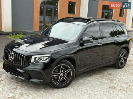 Черный Мерседес GLB-Class, объемом двигателя 2 л и пробегом 111 тыс. км за 31900 $, фото 1 на Automoto.ua