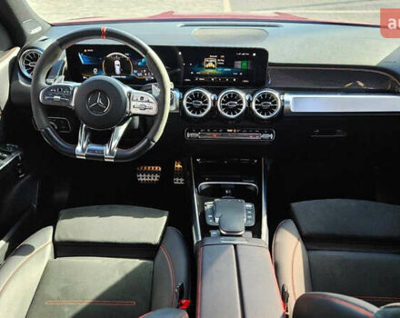 Червоний Мерседес GLB-Class, об'ємом двигуна 1.99 л та пробігом 24 тис. км за 77000 $, фото 46 на Automoto.ua