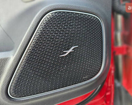 Червоний Мерседес GLB-Class, об'ємом двигуна 1.99 л та пробігом 24 тис. км за 77000 $, фото 71 на Automoto.ua