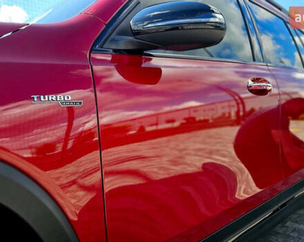 Червоний Мерседес GLB-Class, об'ємом двигуна 1.99 л та пробігом 24 тис. км за 77000 $, фото 7 на Automoto.ua