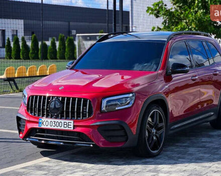 Червоний Мерседес GLB-Class, об'ємом двигуна 1.99 л та пробігом 24 тис. км за 77000 $, фото 1 на Automoto.ua