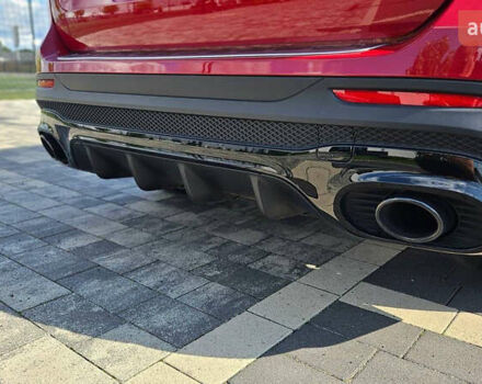 Червоний Мерседес GLB-Class, об'ємом двигуна 1.99 л та пробігом 24 тис. км за 77000 $, фото 34 на Automoto.ua