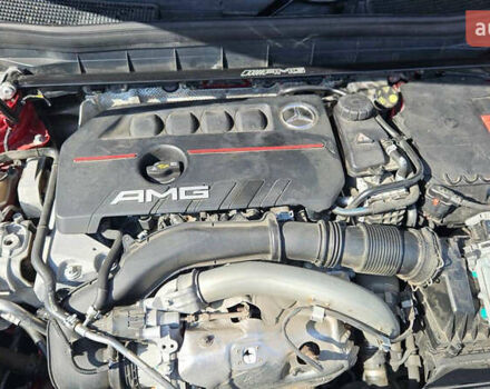 Червоний Мерседес GLB-Class, об'ємом двигуна 1.99 л та пробігом 24 тис. км за 77000 $, фото 70 на Automoto.ua