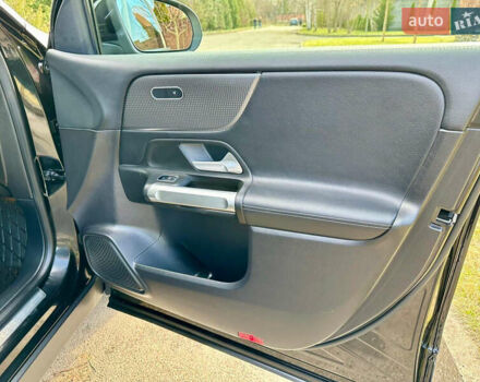 Мерседес GLB-Class, объемом двигателя 2 л и пробегом 82 тыс. км за 35000 $, фото 44 на Automoto.ua