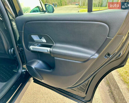 Мерседес GLB-Class, объемом двигателя 2 л и пробегом 82 тыс. км за 35000 $, фото 47 на Automoto.ua