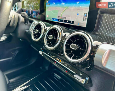 Мерседес GLB-Class, объемом двигателя 2 л и пробегом 82 тыс. км за 35000 $, фото 39 на Automoto.ua