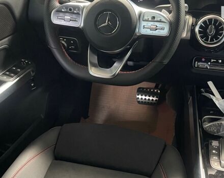 купить новое авто Мерседес GLB-Class 2023 года от официального дилера Mercedes-Benz на Набережній Мерседес фото