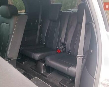 Серый Мерседес GLB-Class, объемом двигателя 2 л и пробегом 84 тыс. км за 31700 $, фото 67 на Automoto.ua