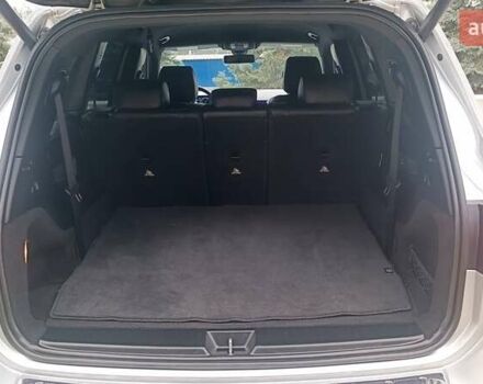 Серый Мерседес GLB-Class, объемом двигателя 2 л и пробегом 84 тыс. км за 31700 $, фото 73 на Automoto.ua