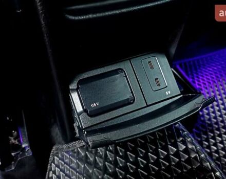 Серый Мерседес GLB-Class, объемом двигателя 2 л и пробегом 84 тыс. км за 31700 $, фото 66 на Automoto.ua