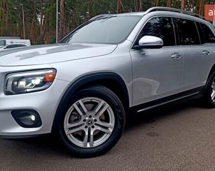 Серый Мерседес GLB-Class, объемом двигателя 2 л и пробегом 84 тыс. км за 31700 $, фото 4 на Automoto.ua