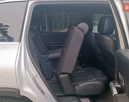 Серый Мерседес GLB-Class, объемом двигателя 2 л и пробегом 84 тыс. км за 31700 $, фото 87 на Automoto.ua