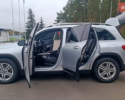 Серый Мерседес GLB-Class, объемом двигателя 2 л и пробегом 84 тыс. км за 31700 $, фото 103 на Automoto.ua