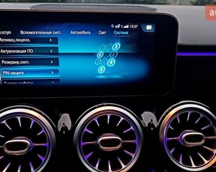 Серый Мерседес GLB-Class, объемом двигателя 2 л и пробегом 84 тыс. км за 31700 $, фото 49 на Automoto.ua