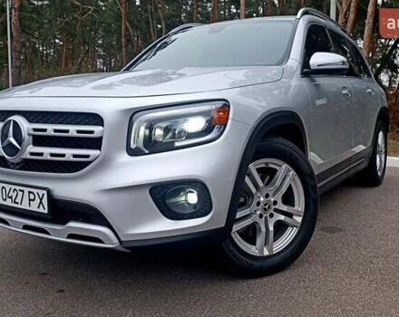 Серый Мерседес GLB-Class, объемом двигателя 2 л и пробегом 84 тыс. км за 31700 $, фото 2 на Automoto.ua