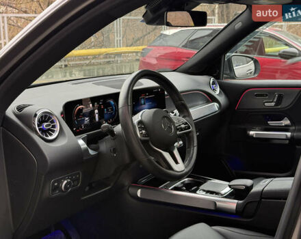 Серый Мерседес GLB-Class, объемом двигателя 1.99 л и пробегом 75 тыс. км за 28900 $, фото 11 на Automoto.ua