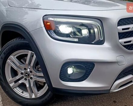 Серый Мерседес GLB-Class, объемом двигателя 2 л и пробегом 84 тыс. км за 31700 $, фото 100 на Automoto.ua