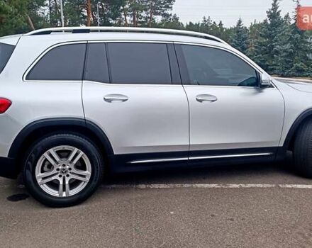 Серый Мерседес GLB-Class, объемом двигателя 2 л и пробегом 84 тыс. км за 31700 $, фото 83 на Automoto.ua