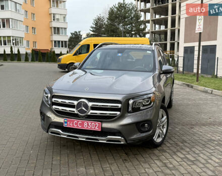 Сірий Мерседес GLB-Class, об'ємом двигуна 1.99 л та пробігом 170 тис. км за 23500 $, фото 1 на Automoto.ua